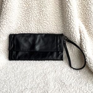Kenneth Cole black soft leather convertible wallet